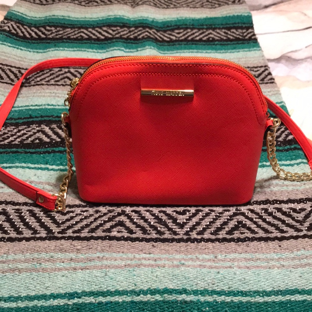 Steve Madden coral cross body